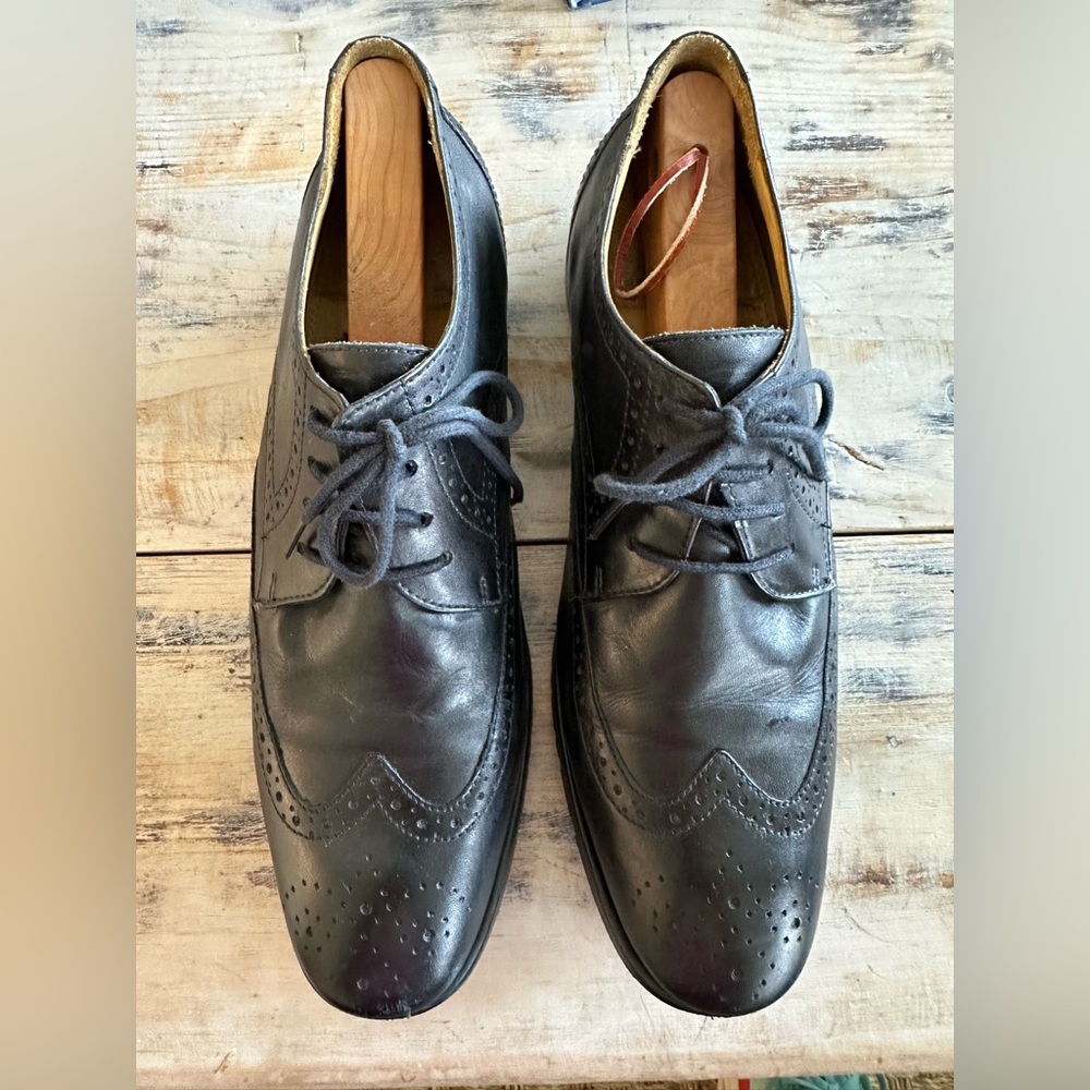 Men’s Sandro black oxford dress shoes